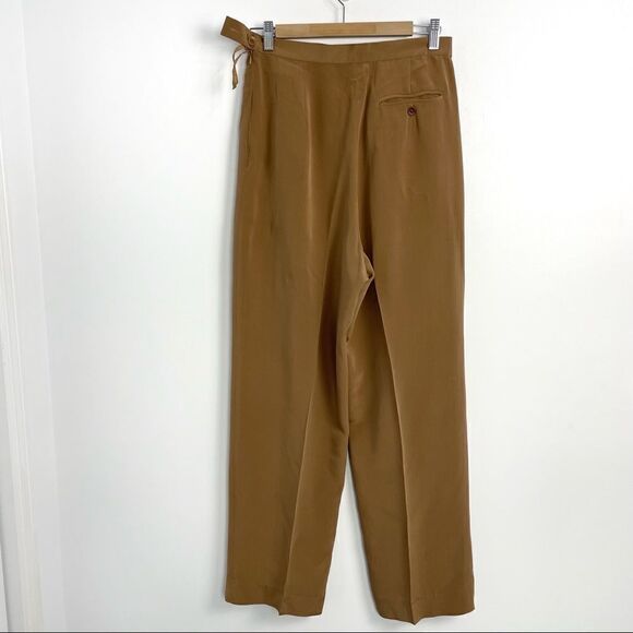 Vintage Jones New York 100% Silk Pant Suit - Picture 15 of 16